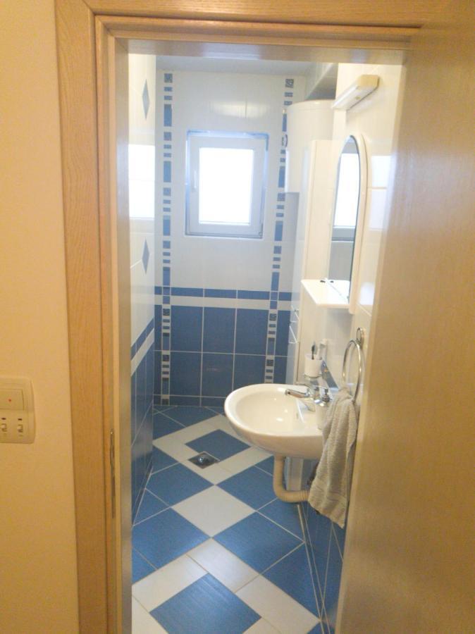 Apartment Paradise Čačak Esterno foto