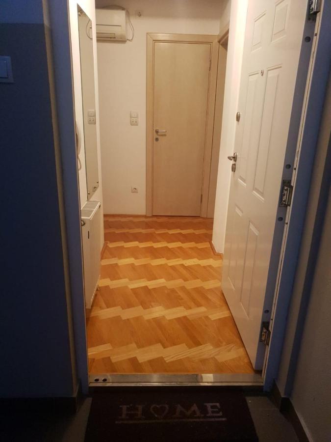 Apartment Paradise Čačak Esterno foto